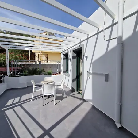 Rainbow Apartmanhotel