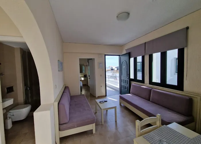 Rainbow Apartmanhotel 3*